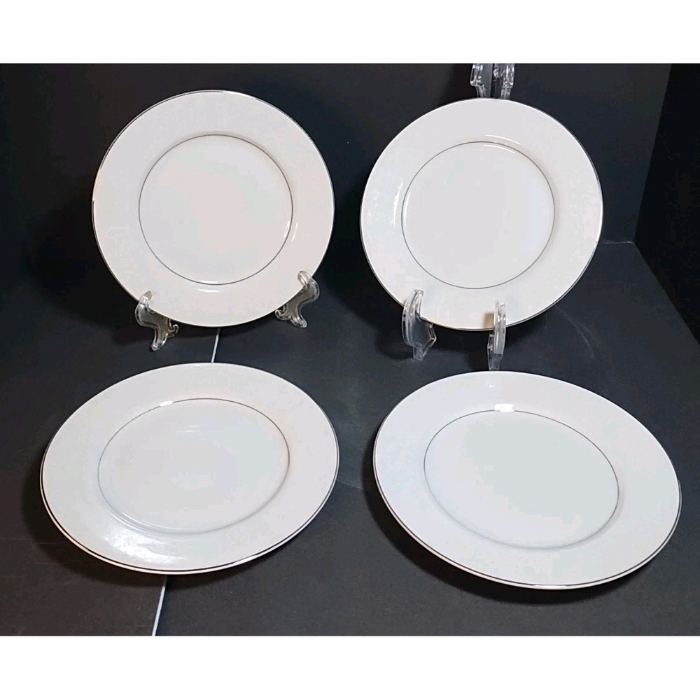 4 Montgomery Ward Fine Intl. China Shannon White‎ Gold Floral Salad Plates 7 1/2